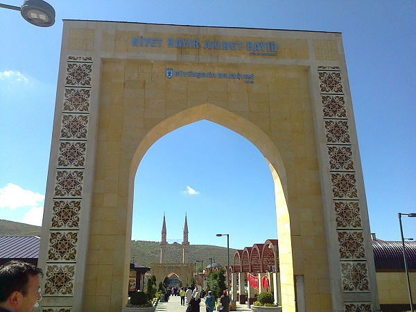 ALİ SEMERKANDİ HAZRETLERİ